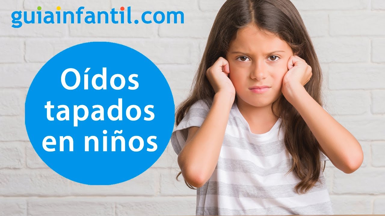 mi hijo se tapa los oídos con las manos
